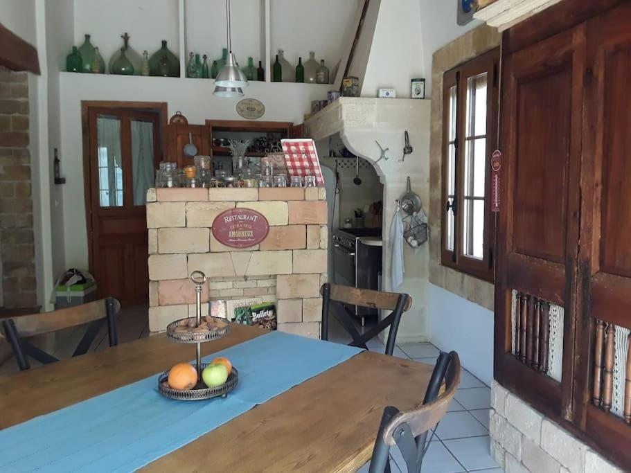 La Suite De Garlone Aujargues Exterior photo