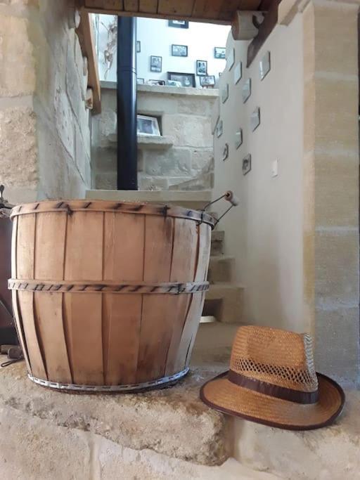 La Suite De Garlone Aujargues Exterior photo