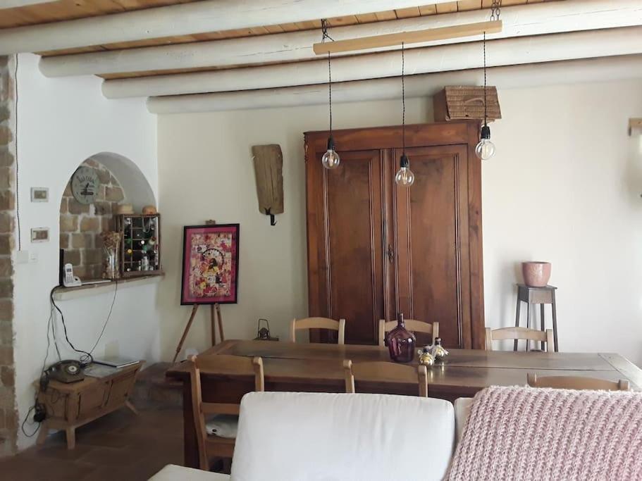 La Suite De Garlone Aujargues Exterior photo
